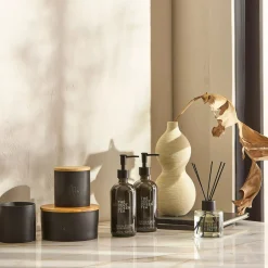 Hot Green Tea Candle with Wooden Lid Candles & Candle Stick Holders