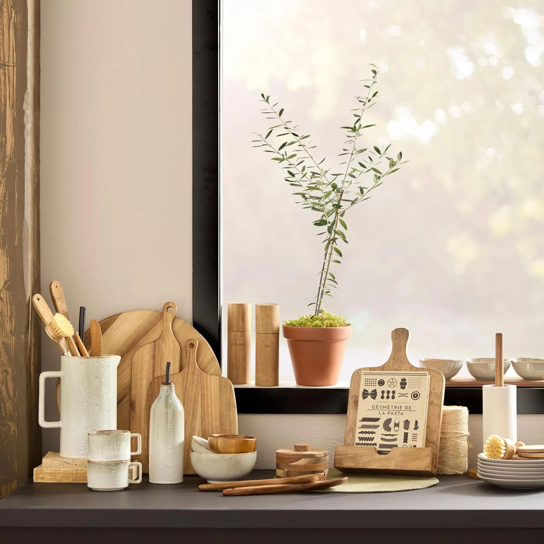 Discount Ceramic Pitcher Dinnerware|Kitchen & Dining Accessories