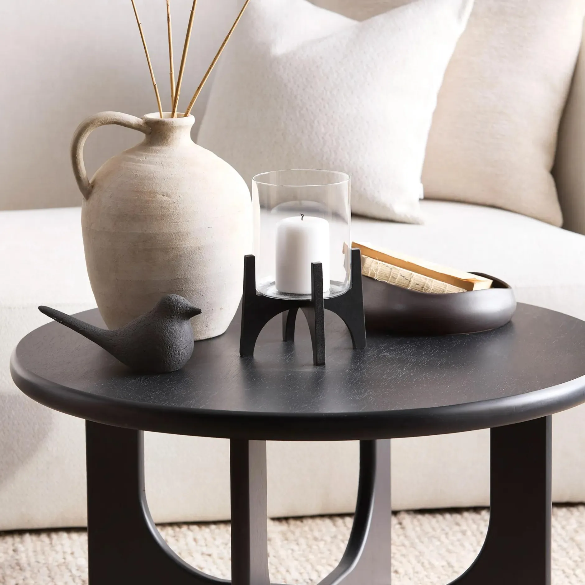 Sale Ceramic Table Vase with Handle Modern Decorative Vases|Home Decorative Items & Objects