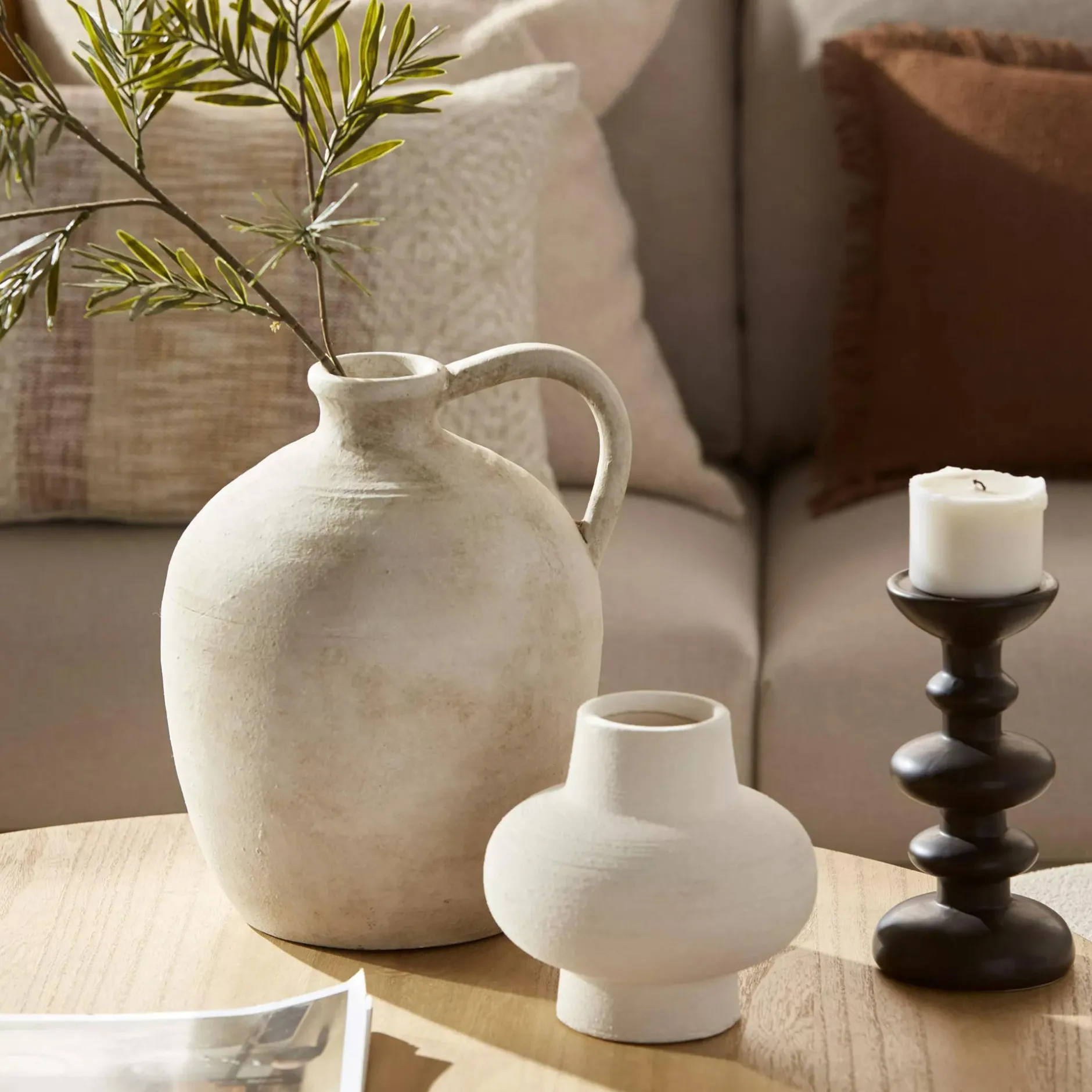 Sale Ceramic Table Vase with Handle Modern Decorative Vases|Home Decorative Items & Objects