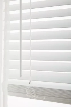 Online Cordless Faux Wood Blinds - Easy Lift & Tilt Window Blinds & Shades