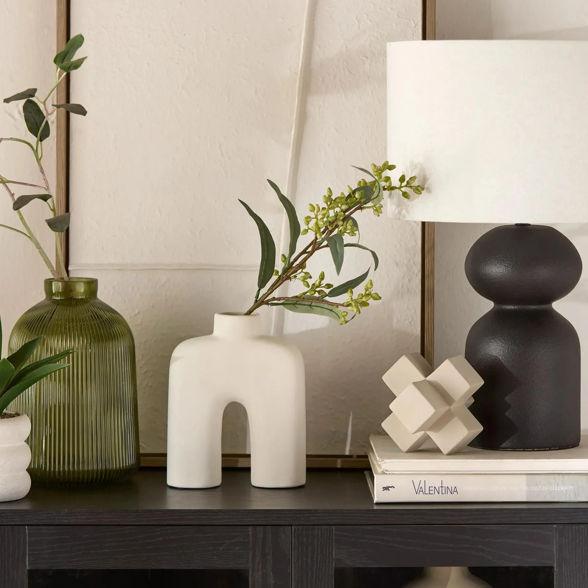 Clearance Green Ribbed Glass Table Vase Modern Decorative Vases|Home Decorative Items & Objects