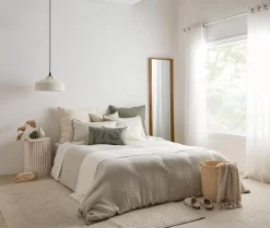 Best Ivory Myruna Throw Decorative Throws & Blankets