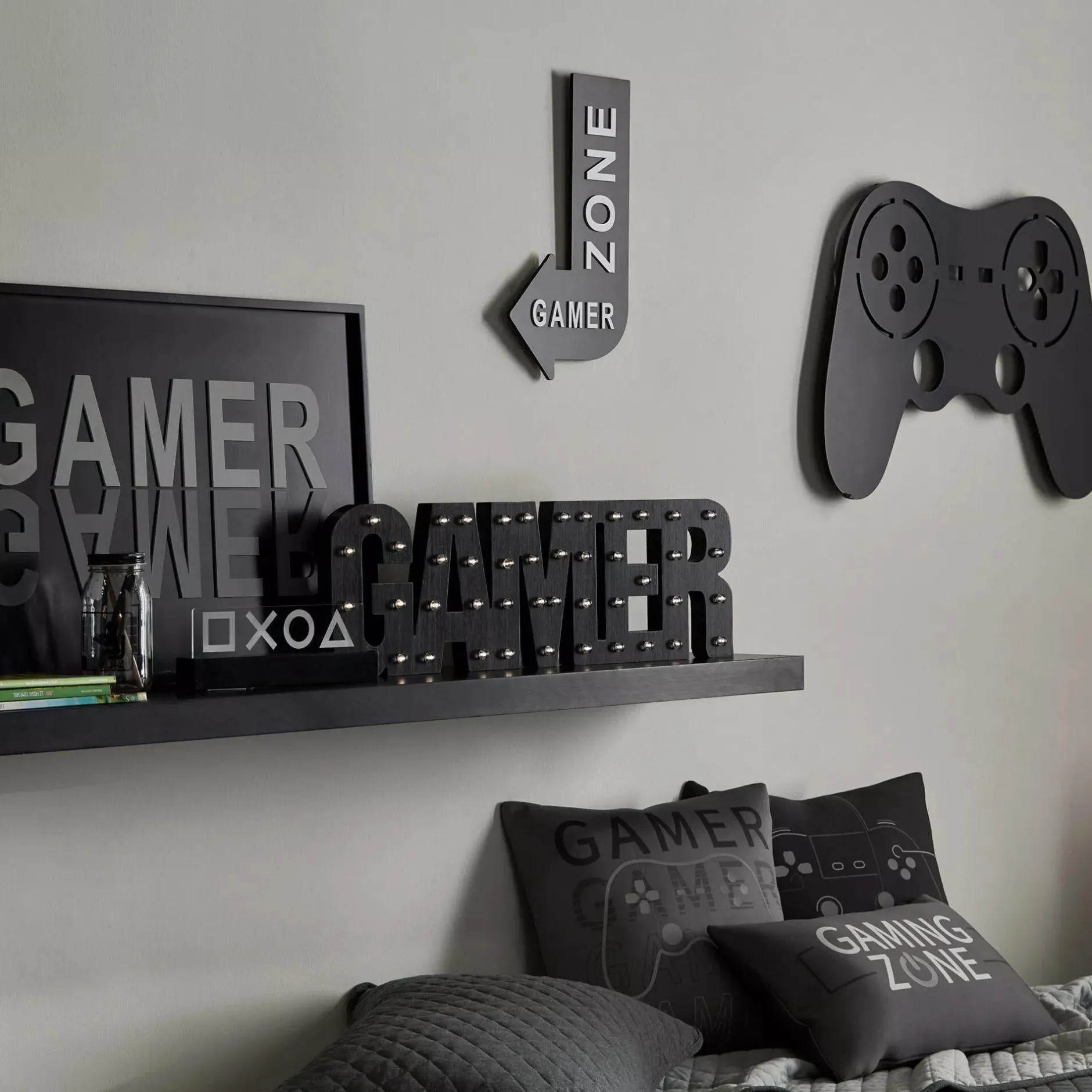 Sale LED Decorative Word Gamer Junior Decorative Accessories