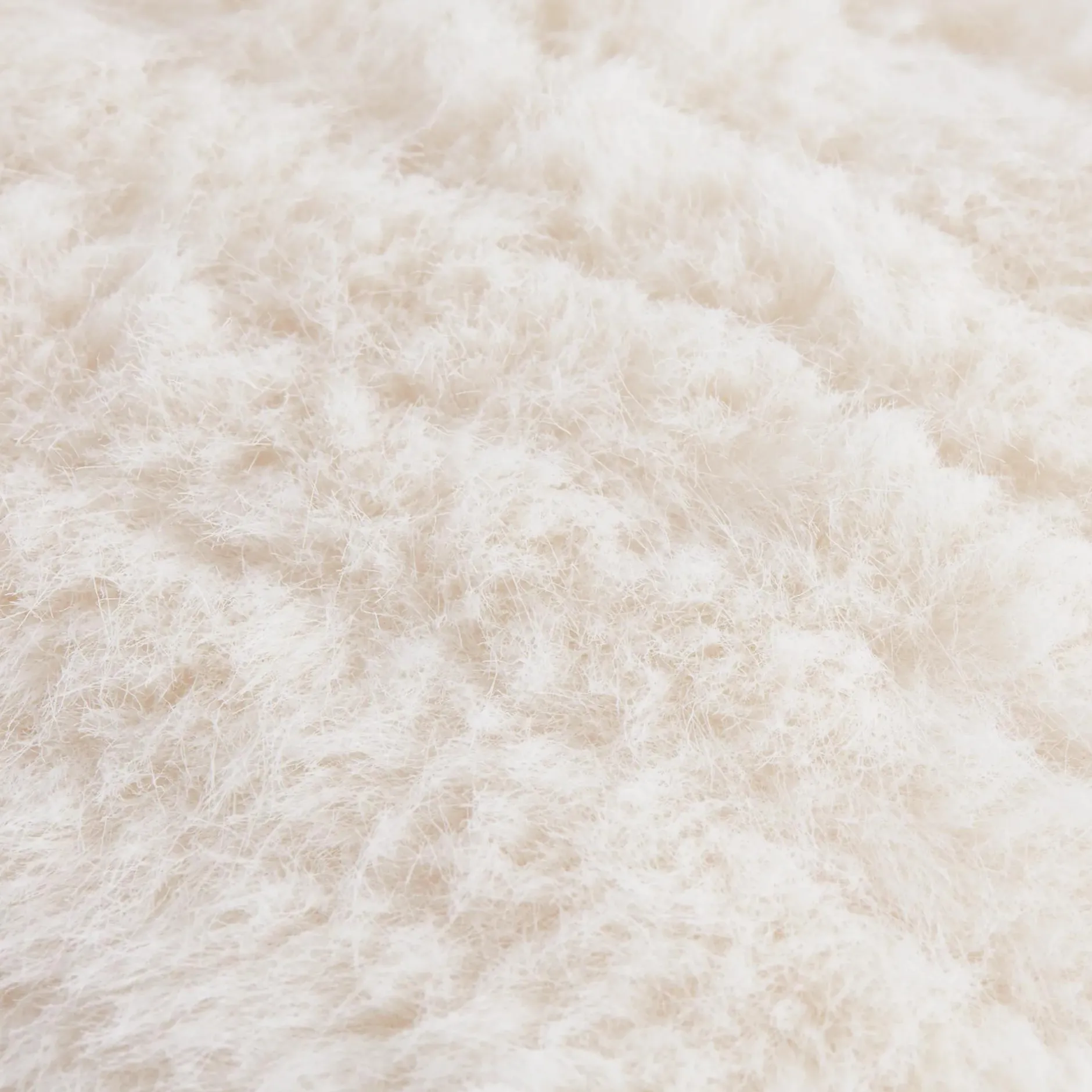 New Maddox Faux Fur Oversized Throw Pillow Decorative Throw Pillows