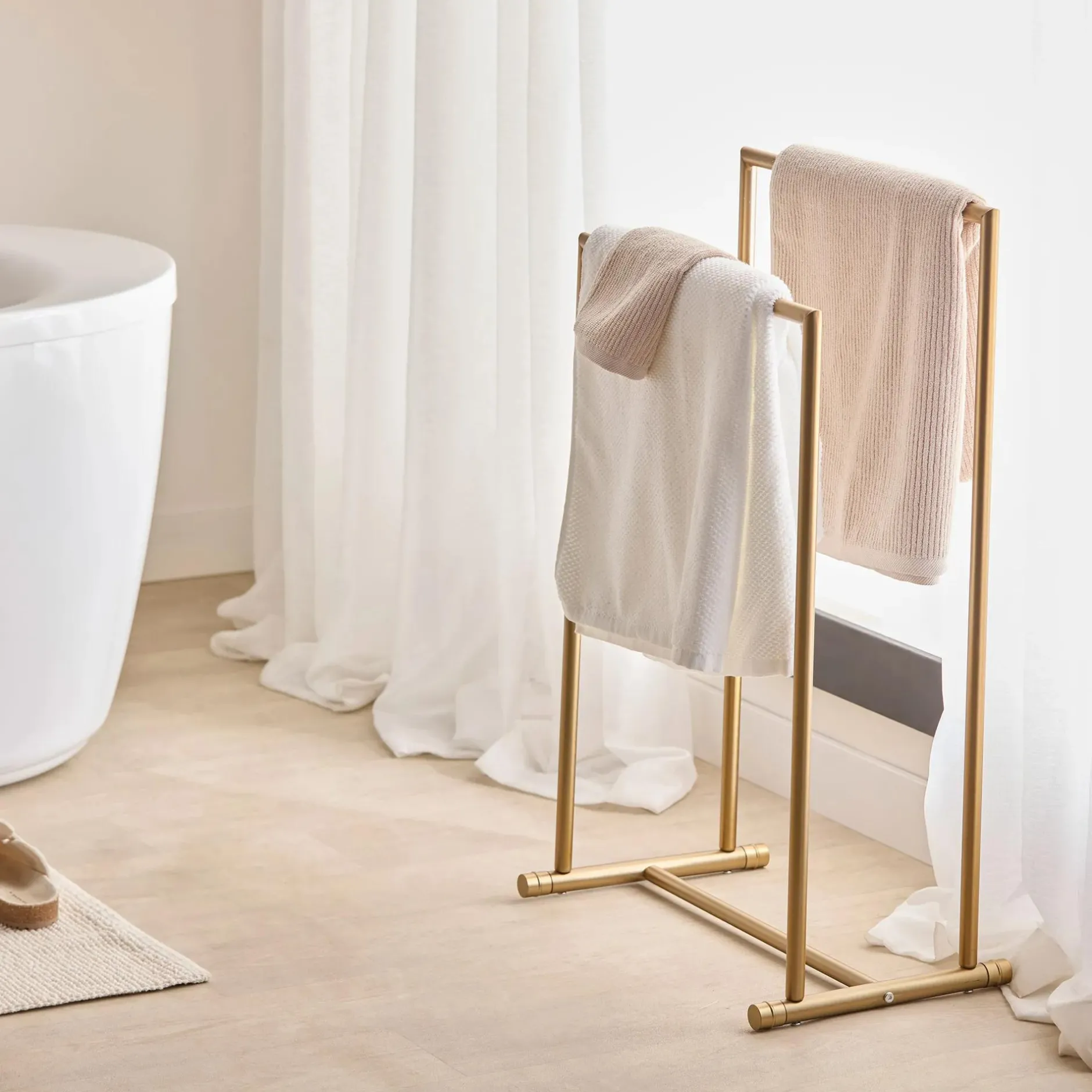 Online Metal Towel Rack Bathroom Furniture