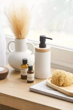 Hot Pampas Bouquet in Vase Artificial Plants