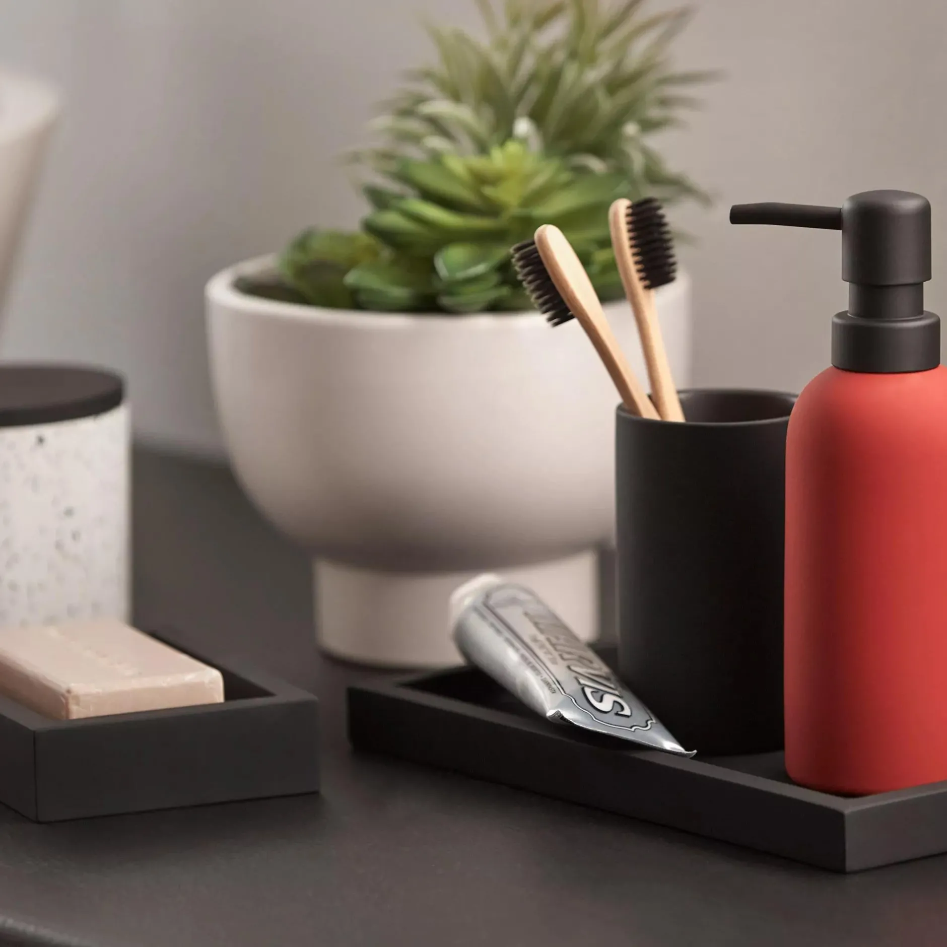 Online Rubber-Coated Tumbler Bathroom Accessories