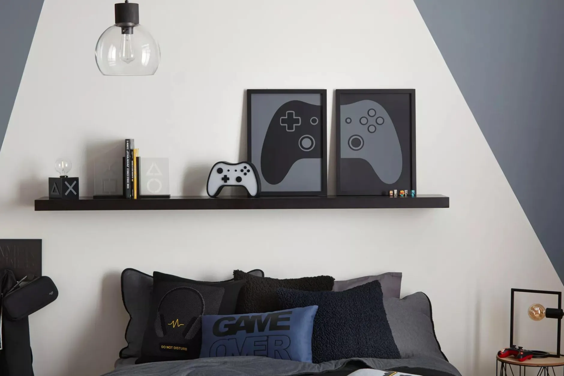 Hot Set of 2 Controller Wall Art Junior Wall Decor & Mirrors