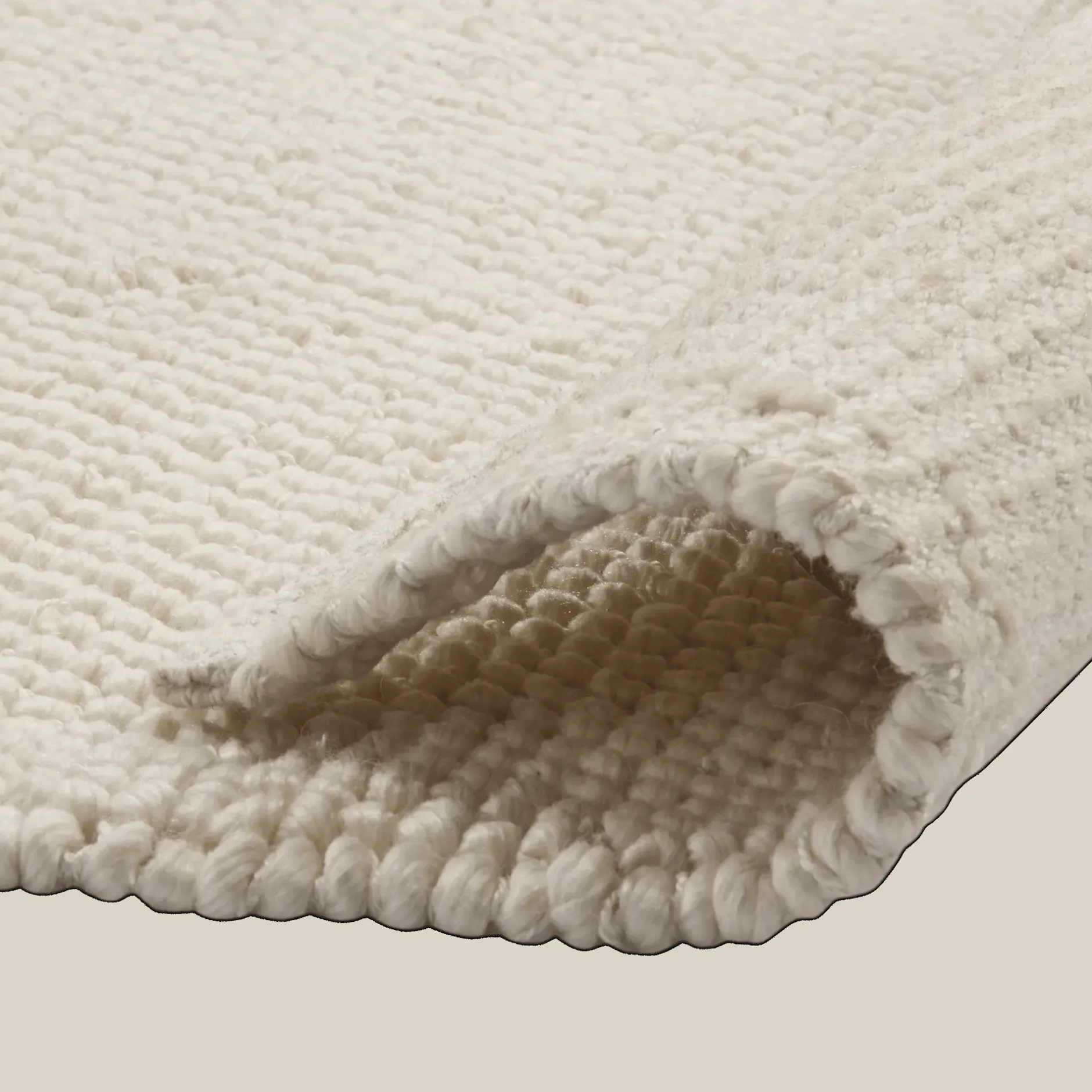White Landric Polyester Rug Rugs