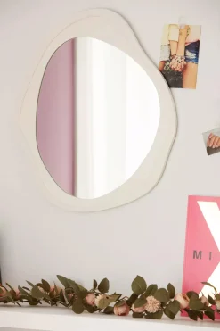 Wiggly Mirror Junior Wall Decor & Mirrors