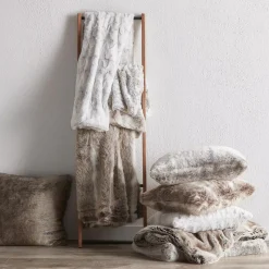 Online Wolf Faux Fur Throw Decorative Throws & Blankets